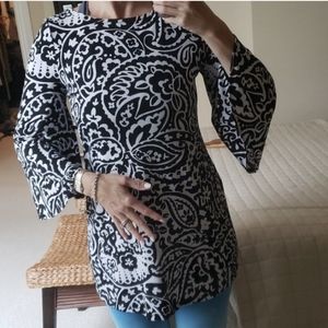 Alfani Black & White Bell Sleeve Tunic Classy